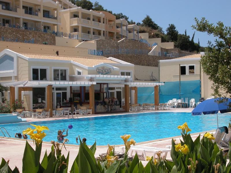 Hotel Ithea 4*